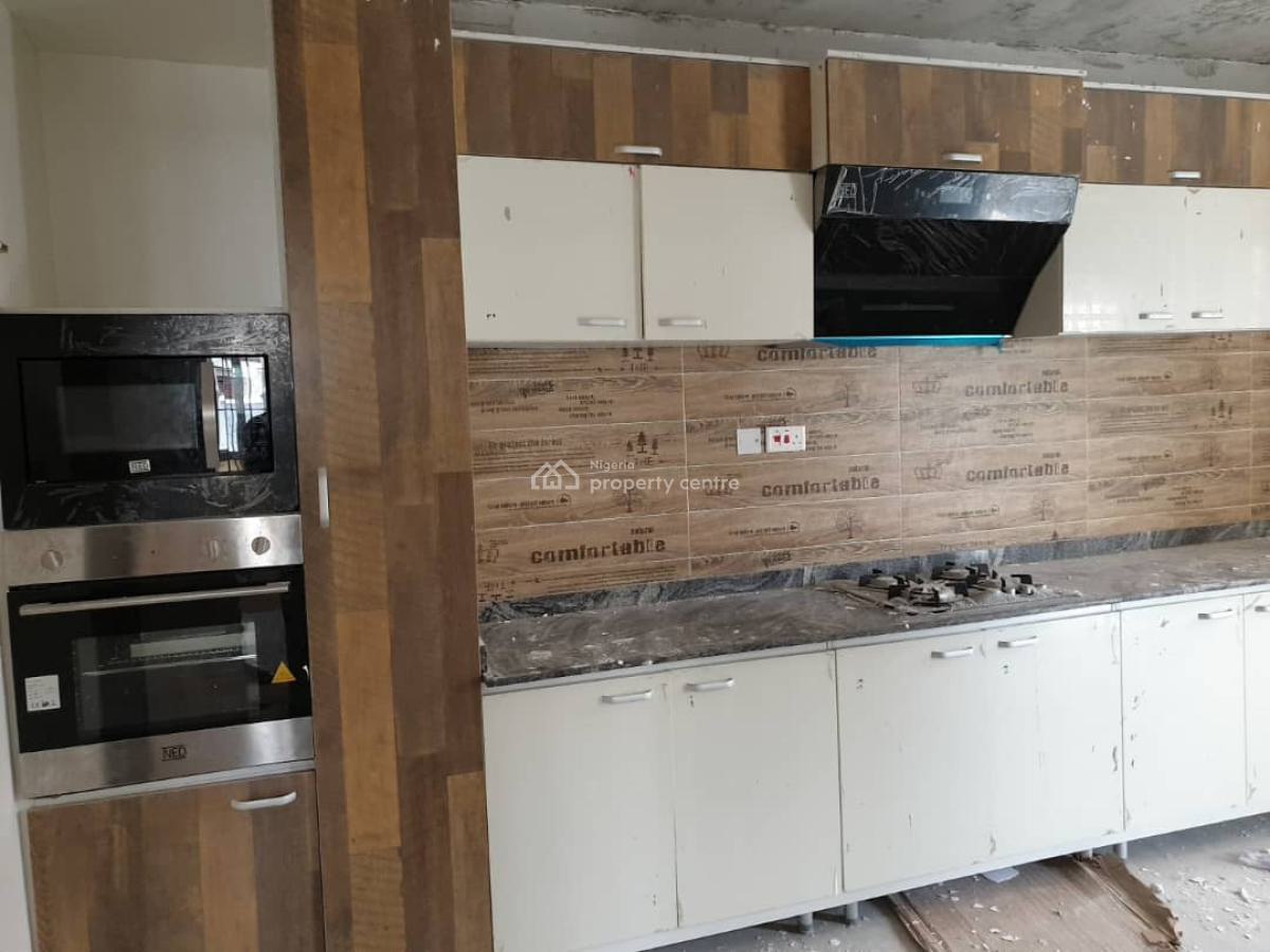 4bedroom Terrace Duplex, Osapa, Lekki, Lagos, Terraced Duplex for Sale