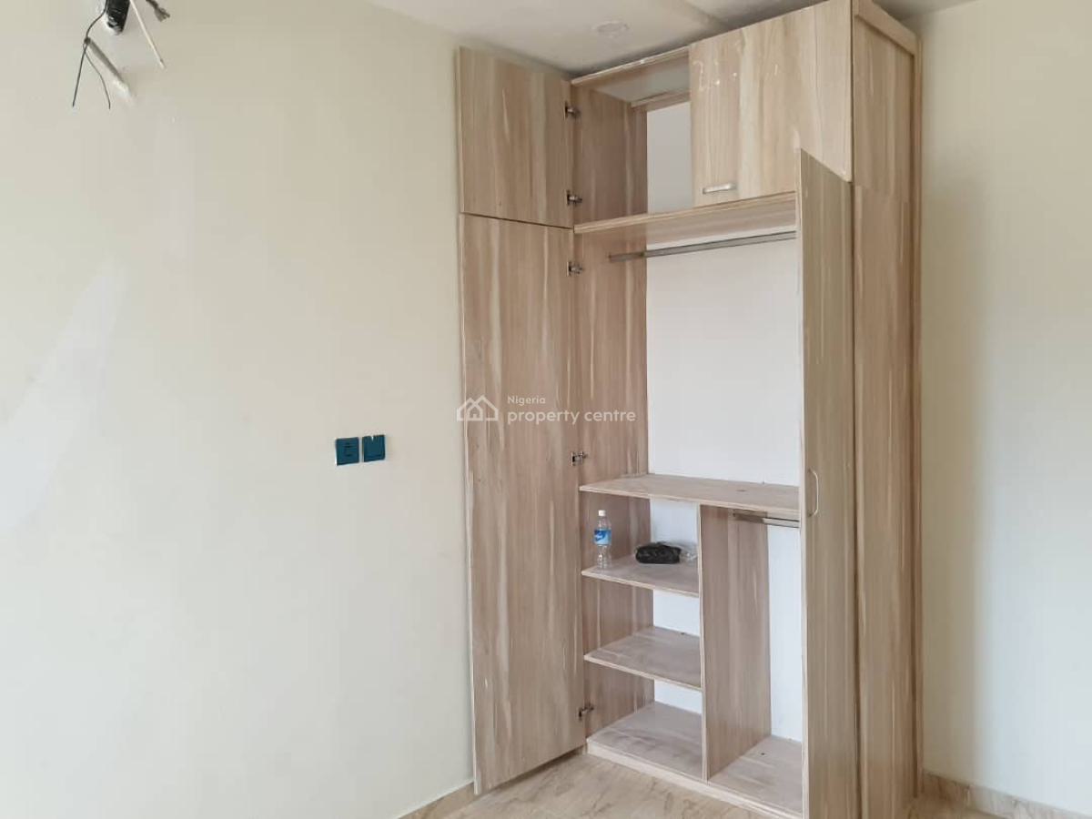 4bedroom Terrace Duplex, Osapa, Lekki, Lagos, Terraced Duplex for Sale