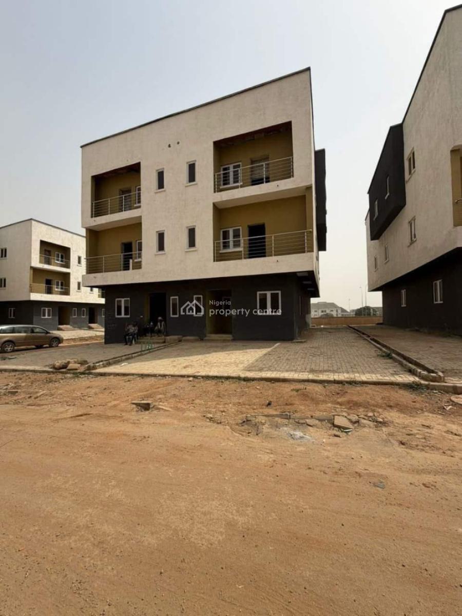 Brand New 5 Bedrooms Semidetached Duplex. Family Lounge and Bq, Katampe Extension, Katampe, Abuja, Semi-detached Duplex for Sale