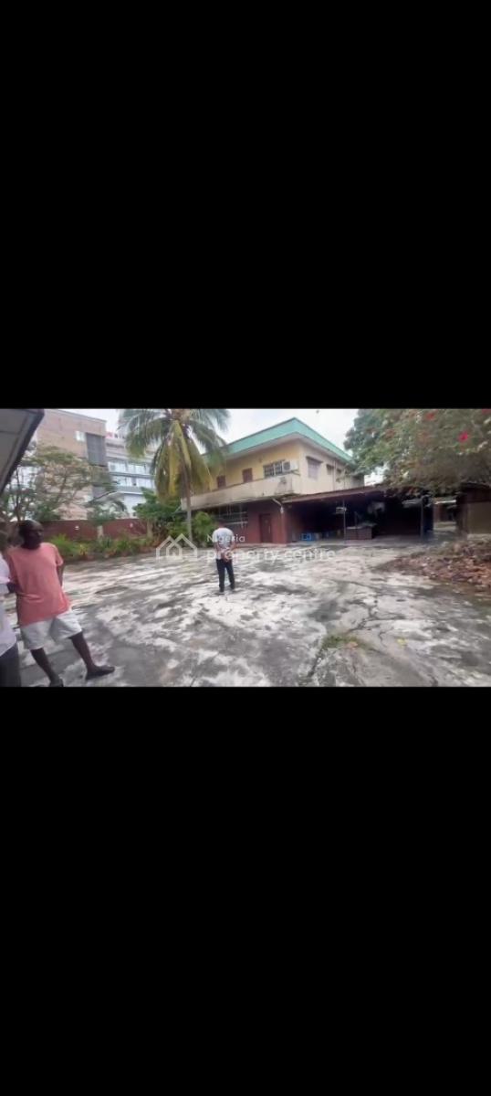 a Massive Standard Building on 1300sqm Property for Long Leas, Victoria Island, Victoria Island (vi), Lagos, Detached Duplex for Rent