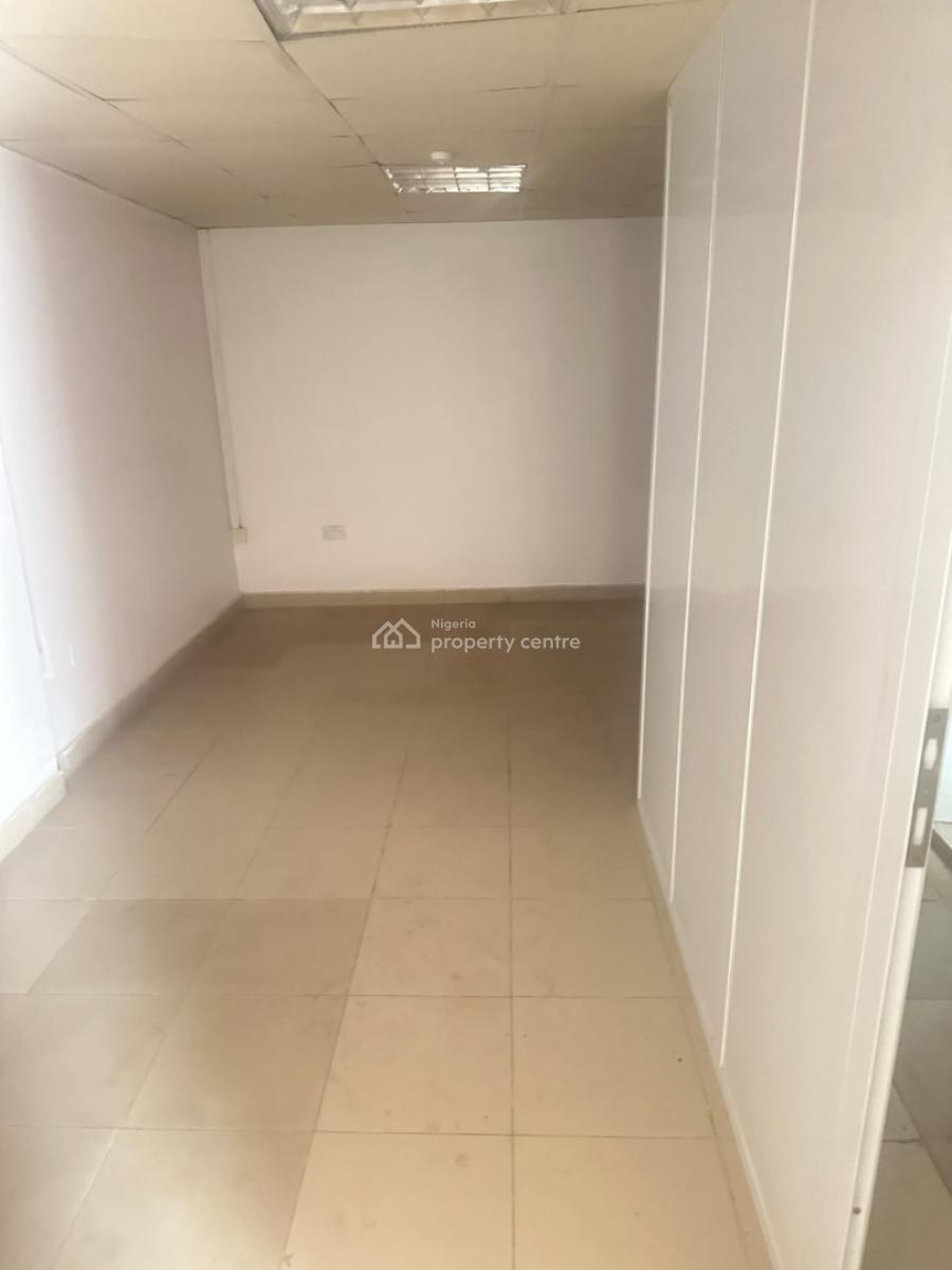 100sqm Office Space on The Ground Floor, Victoria Island (vi), Lagos, Office Space for Rent