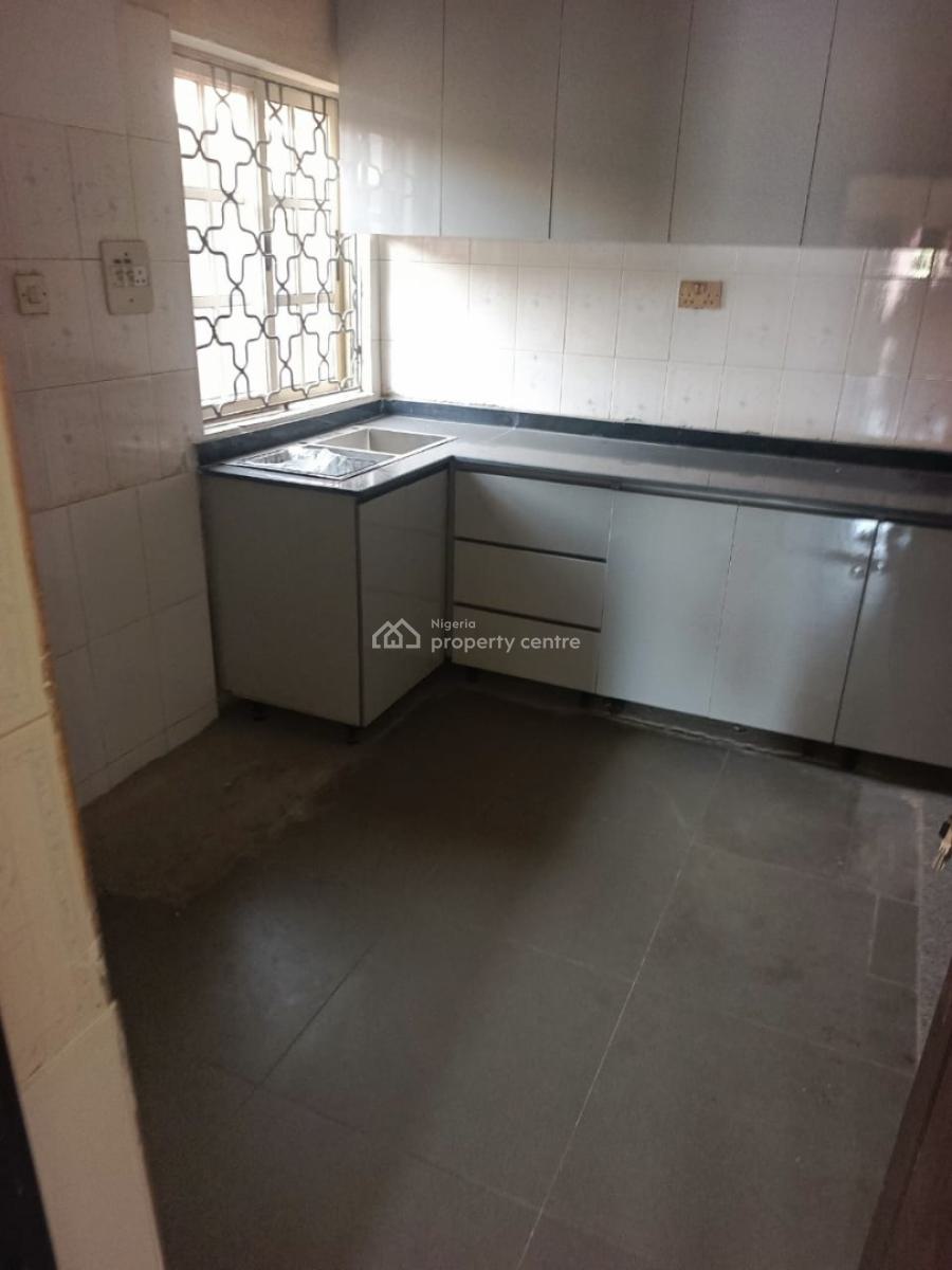 3 Bedroom Terraced Duplex, Agidingbi, Ikeja, Lagos, Terraced Duplex for Sale