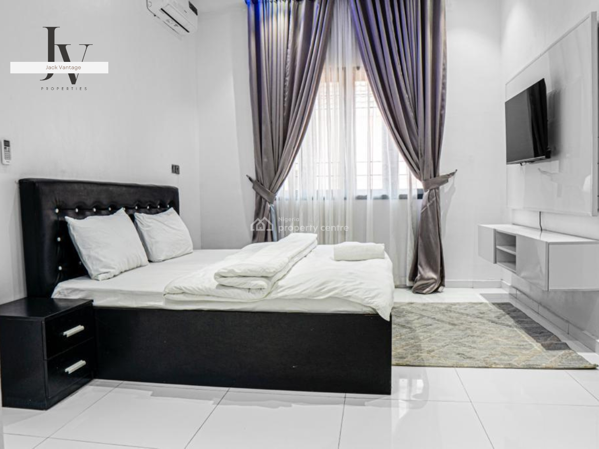 3-bedroom Furnished Apartment with Bq, Lekki Phase 1, Lekki, Lagos, Flat / Apartment for Rent