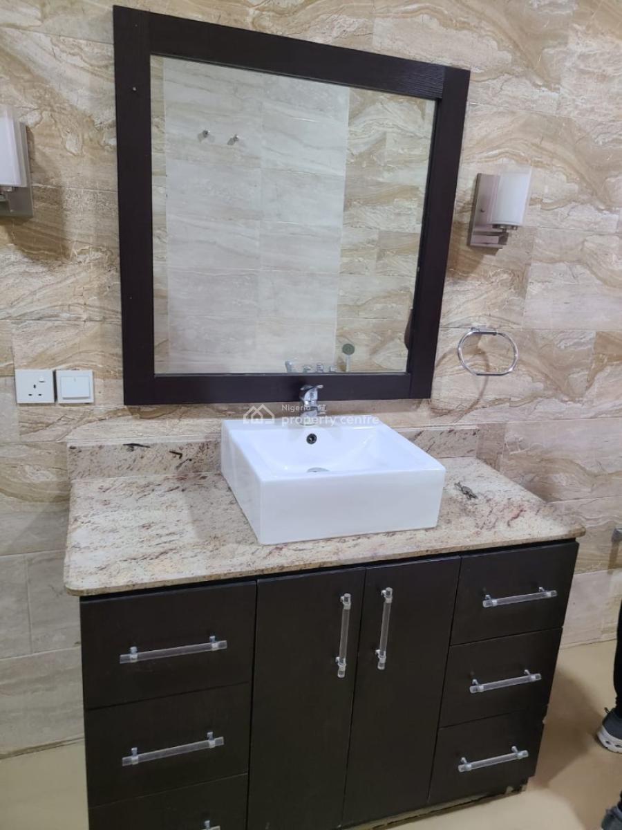 5 Bedroom Detached Duplex.   Title Gc  Magodo Phase2.   Landsize 460sq, Magodo Phase Magodo Lagos, Gra Phase 2, Magodo, Lagos, Detached Duplex for Sale