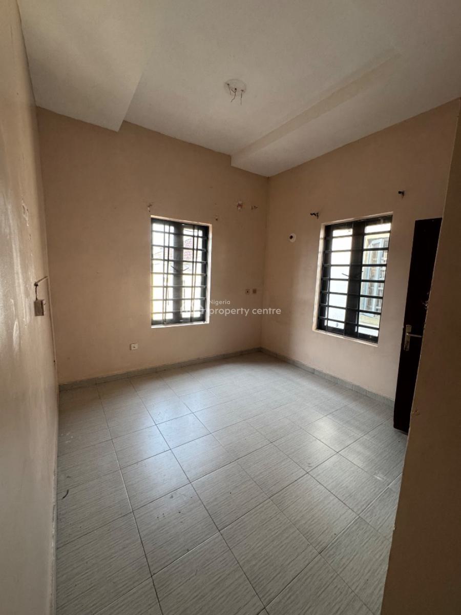 Self Contain, Chevy View Estate, Lekki Expressway, Lekki, Lagos, Self Contain (single Rooms) for Rent
