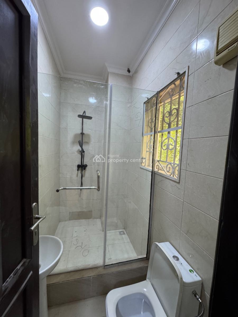 Fully Serviced 2 Bedroom Apartment, Off Admiralty Way, Lekki Phase 1, Lekki, Lagos, Flat / Apartment for Rent