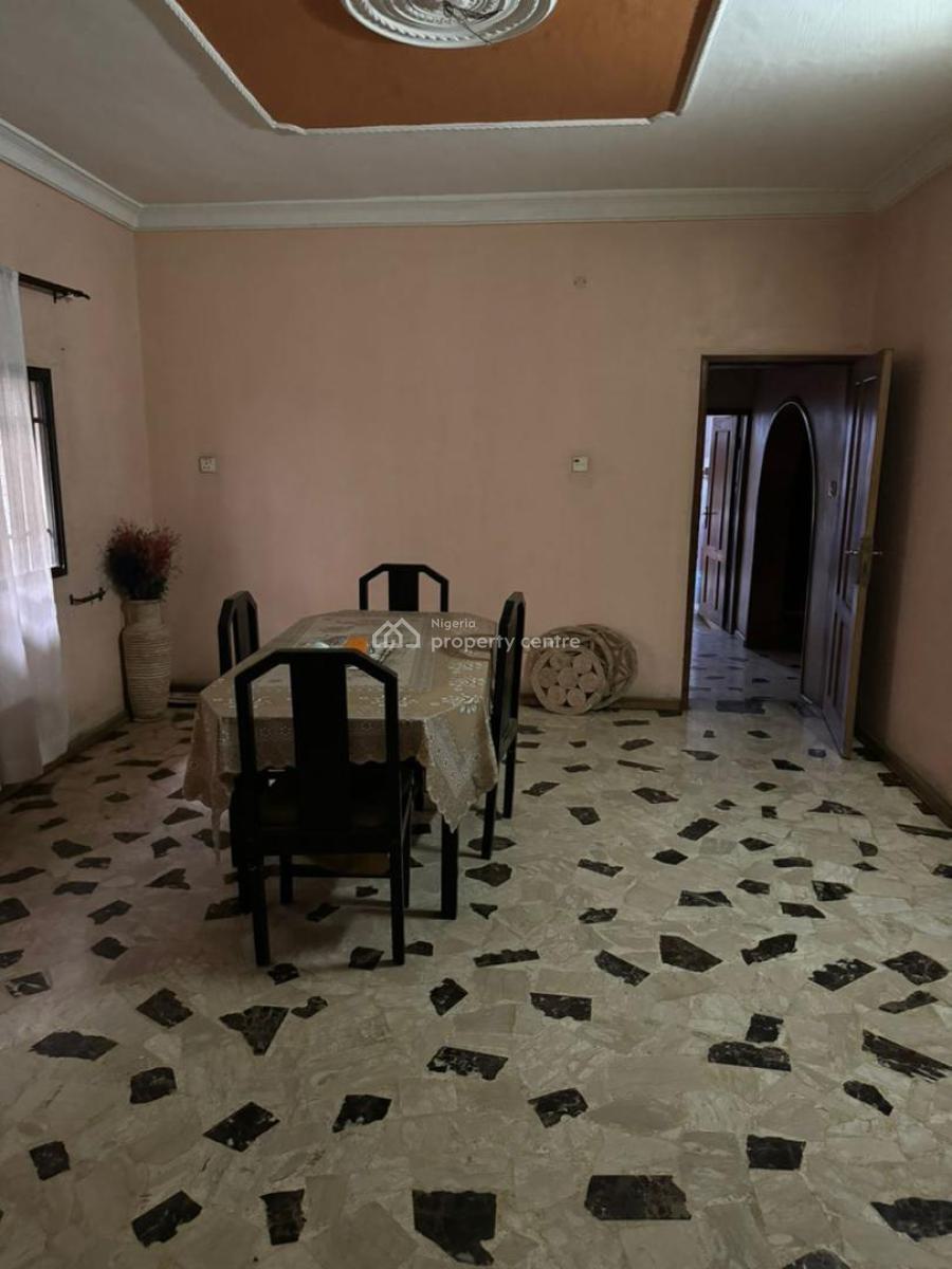 Land with Old Building, Gra Phase 2, Magodo, Lagos, Mixed-use Land for Sale