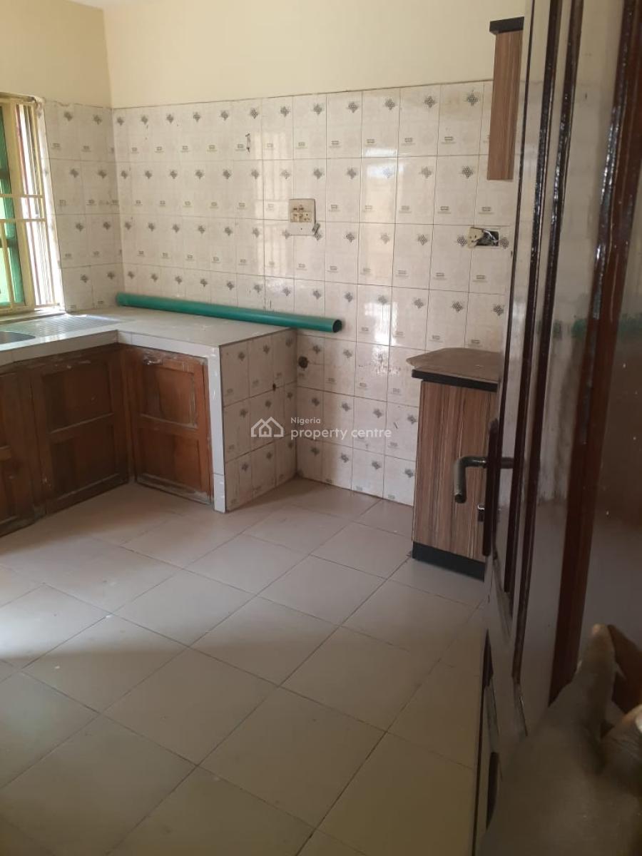 2 Bedrooms Apartment, Ajiwe, Ajah, Lagos, Flat / Apartment for Rent