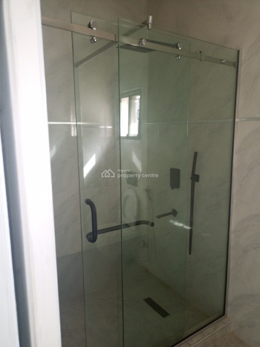 Smart Home:   Fully Finished.   Tastefully Finished Spacious Standard, Jahi By Gilmor, Jahi, Abuja, Terraced Duplex for Sale