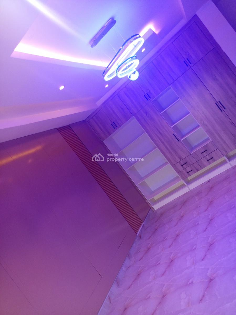 Smart Home:   Fully Finished.   Tastefully Finished Spacious Standard, Jahi By Gilmor, Jahi, Abuja, Terraced Duplex for Sale