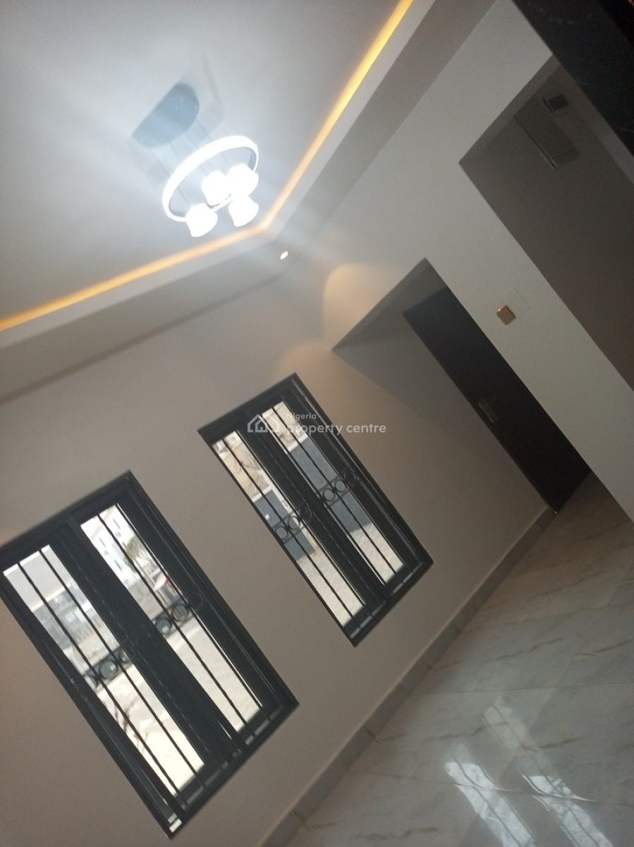 Smart Home:   Fully Finished.   Tastefully Finished Spacious Standard, Jahi By Gilmor, Jahi, Abuja, Terraced Duplex for Sale