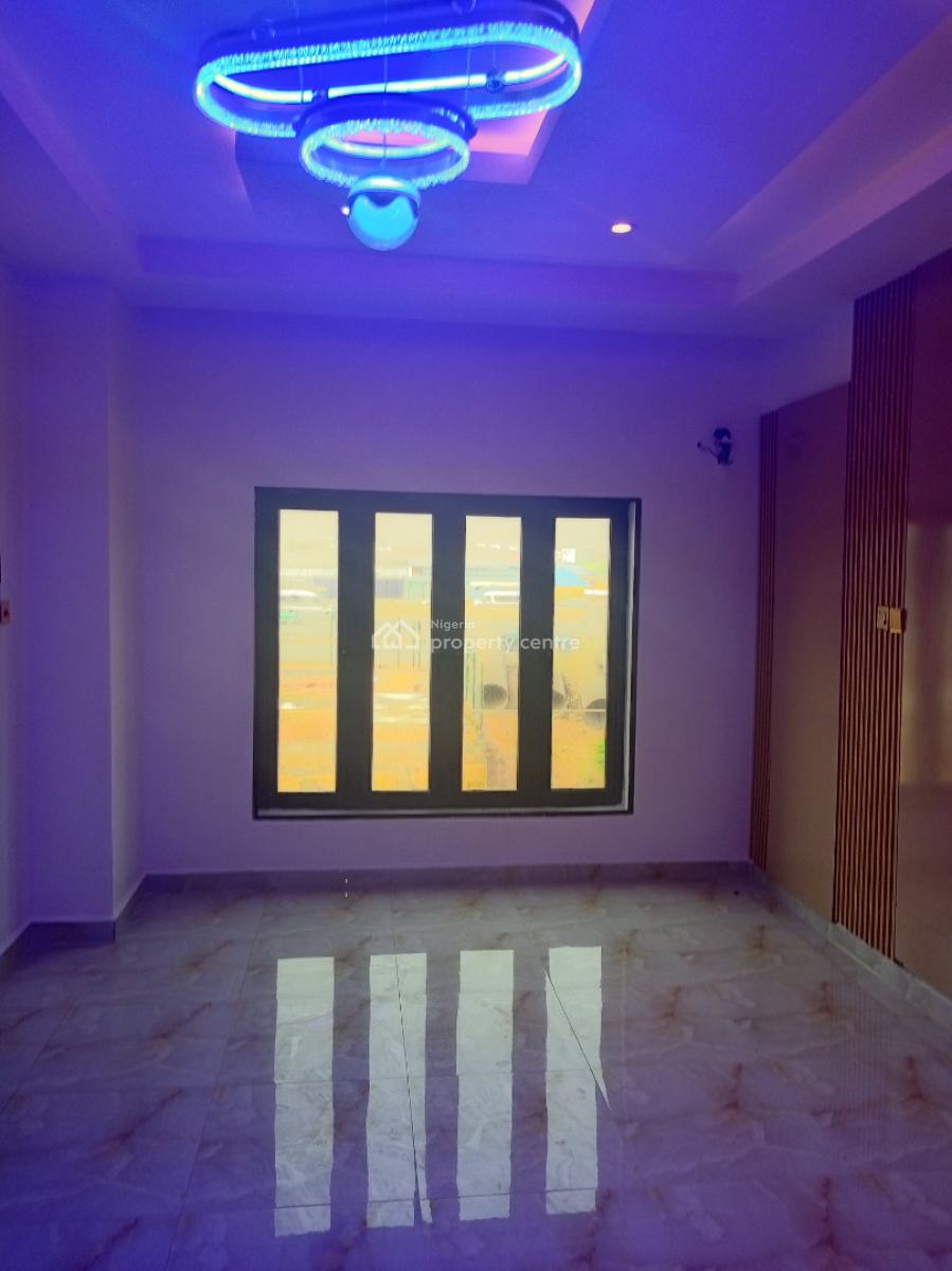 Smart Home:   Fully Finished.   Tastefully Finished Spacious Standard, Jahi By Gilmor, Jahi, Abuja, Terraced Duplex for Sale