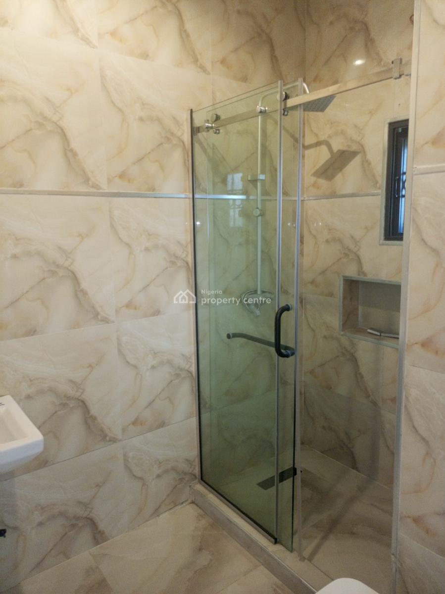 Smart Home:   Fully Finished.   Tastefully Finished Spacious Standard, Jahi By Gilmor, Jahi, Abuja, Terraced Duplex for Sale