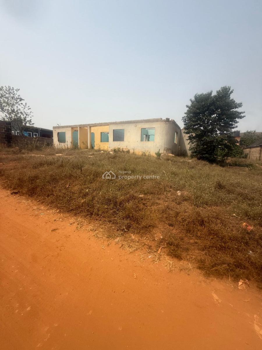 Old Building on a Plot of Land Is Available, Oba Ile, Akure, Akure, Ondo, Mixed-use Land for Sale