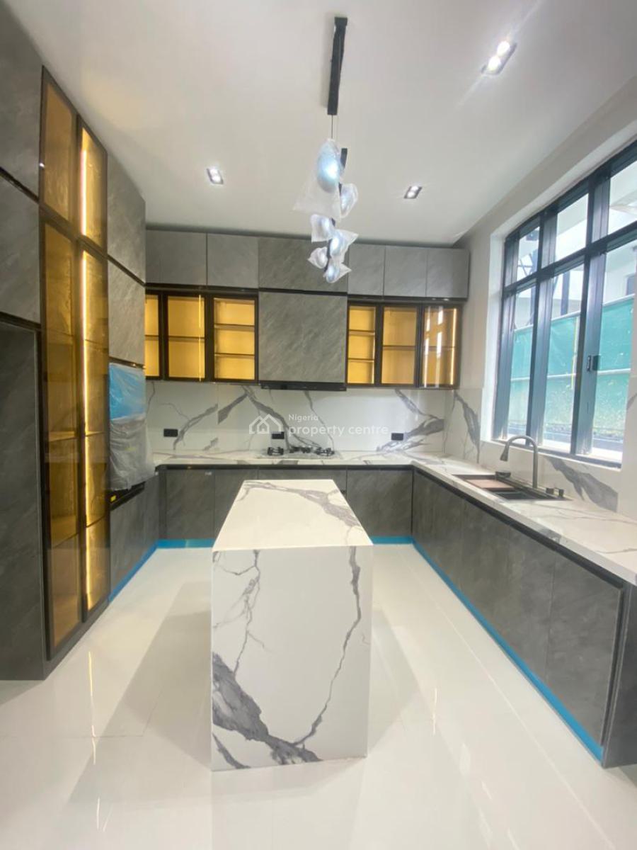 5 Bedrooms, Chevron, Lekki, Lagos, Semi-detached Duplex for Sale