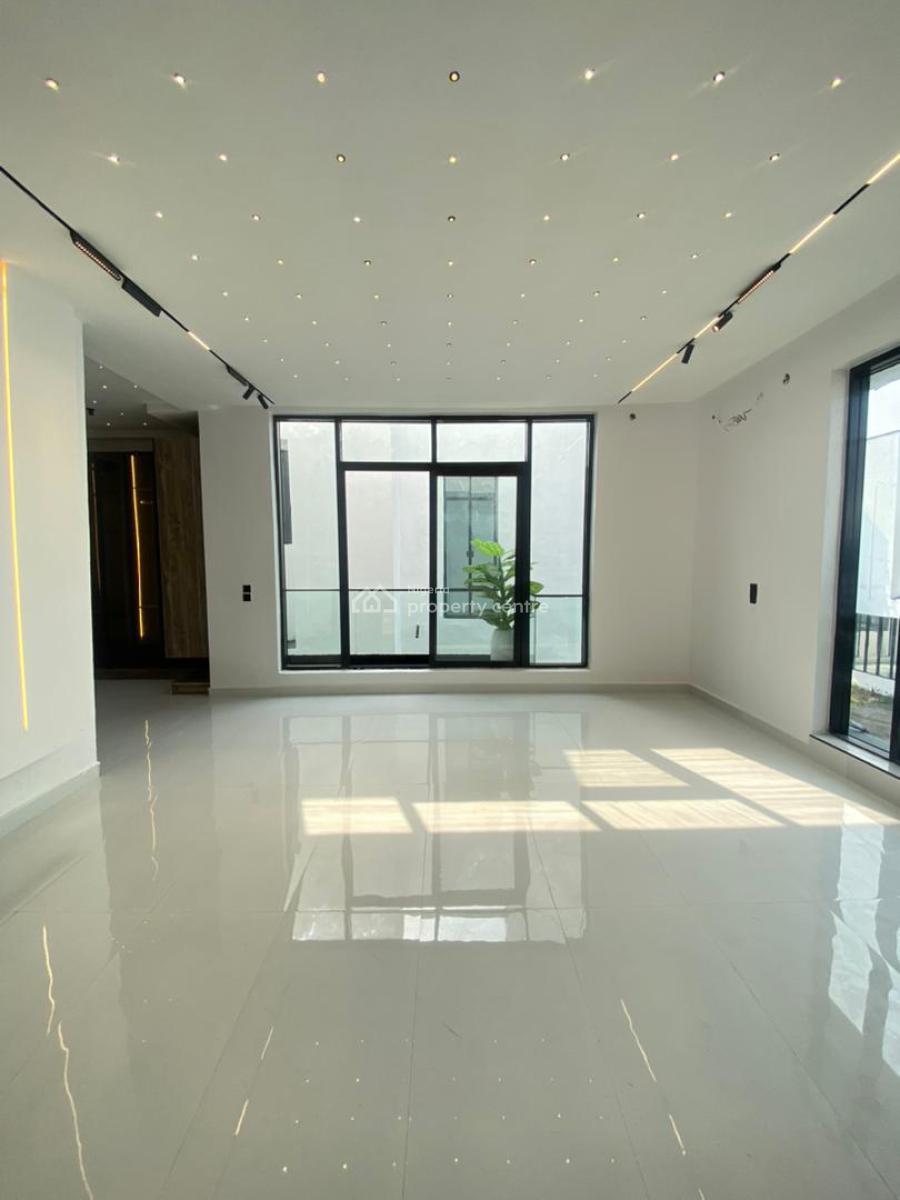 5 Bedrooms, Chevron, Lekki, Lagos, Semi-detached Duplex for Sale