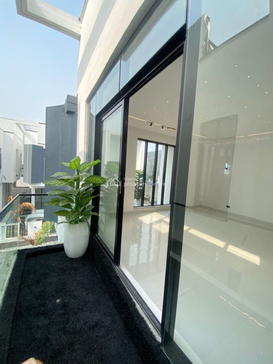 5 Bedrooms, Chevron, Lekki, Lagos, Semi-detached Duplex for Sale