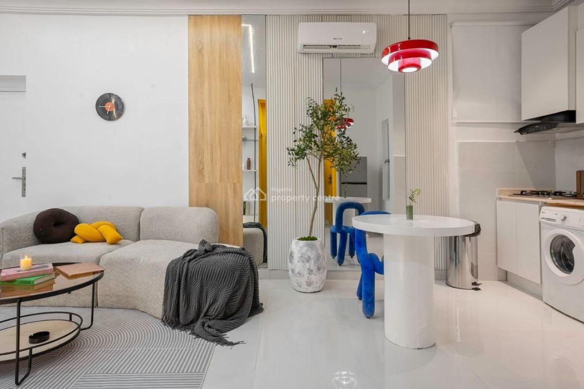 Very Beautiful 2/1 Bedroom Apartment, Western Foreshore Estate, Osapa, Lekki, Lagos, Flat / Apartment Short Let