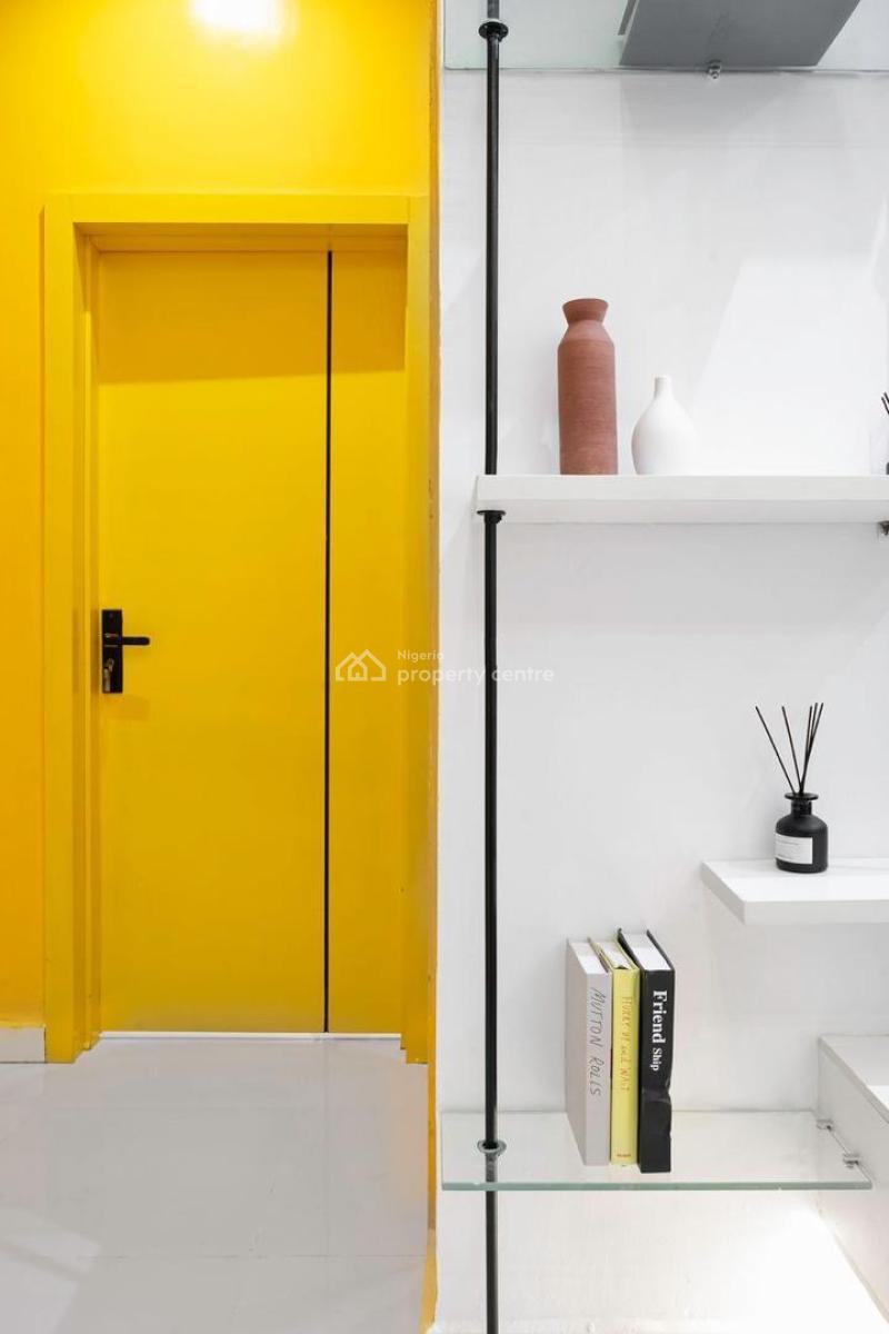 Very Beautiful 2/1 Bedroom Apartment, Western Foreshore Estate, Osapa, Lekki, Lagos, Flat / Apartment Short Let