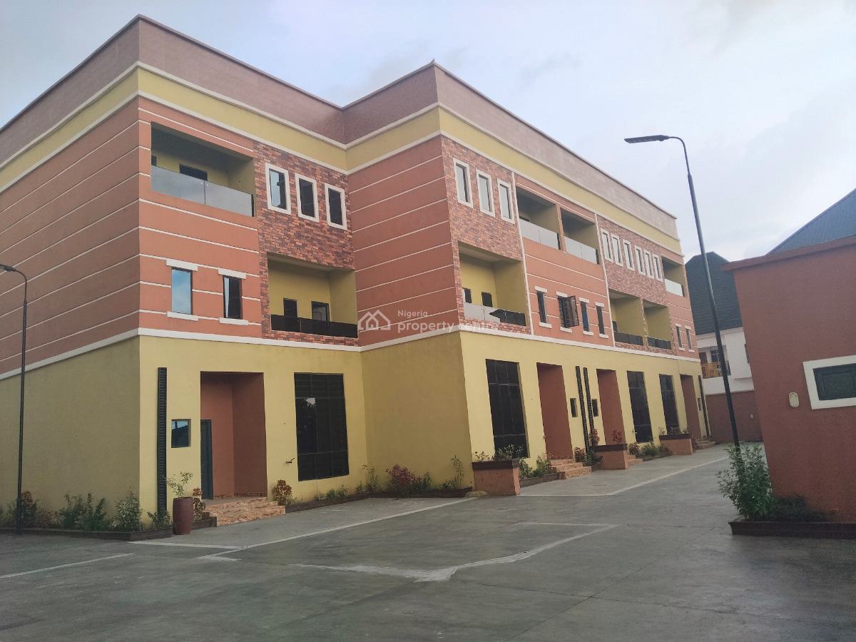 Luxury 8 Units of 4 Bedroom Terrace Duplexes with Swimming Pool, Majesty Estate, Nta Road, Rumueme, Port Harcourt, Rivers, Terraced Duplex for Sale