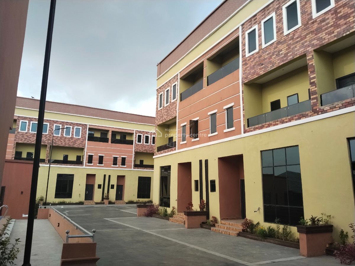 Luxury 8 Units of 4 Bedroom Terrace Duplexes with Swimming Pool, Majesty Estate, Nta Road, Rumueme, Port Harcourt, Rivers, Terraced Duplex for Sale