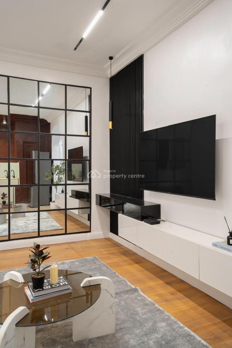 Very Comfortable 2/1 Bedroom Apartment, Western Foreshore Estate, Osapa, Lekki, Lagos, Flat / Apartment Short Let