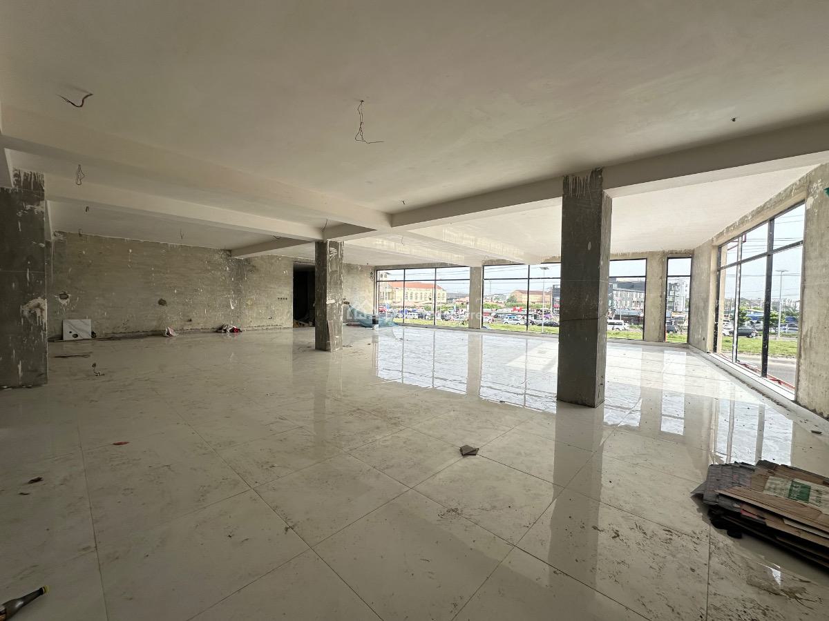 Lovely and Newly Built Office Space Measuring 234sqm, Chevron Tollgate, Lekki, Lagos, Plaza / Complex / Mall for Rent