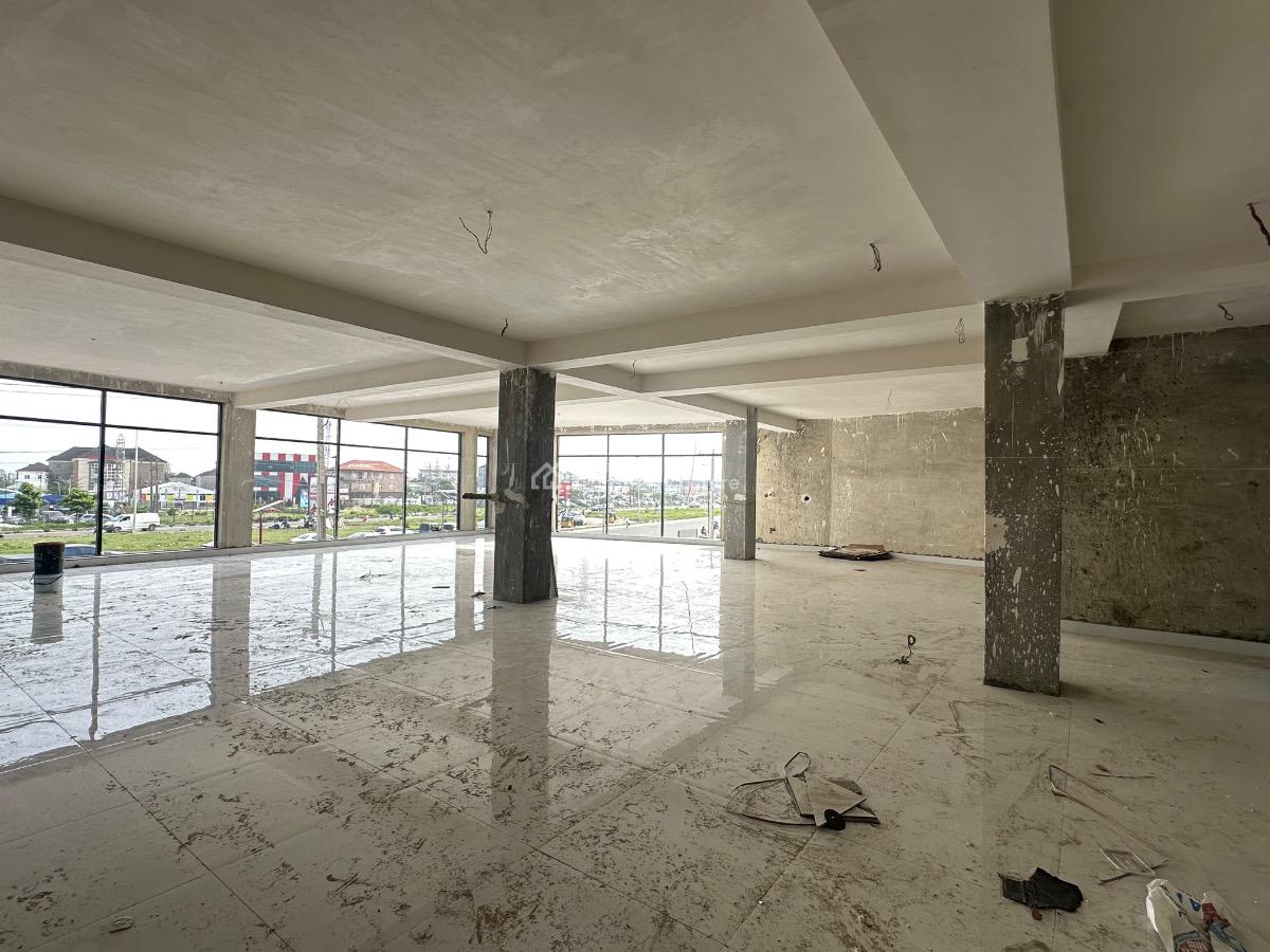 Lovely and Newly Built Office Space Measuring 234sqm, Chevron Tollgate, Lekki, Lagos, Plaza / Complex / Mall for Rent