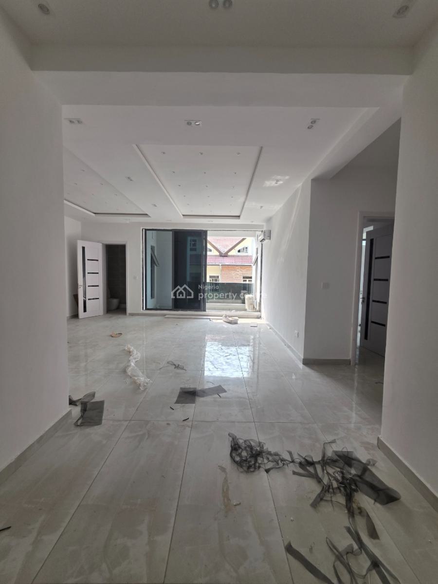 Luxury 3 Bedroom Apartment with Bq, Lekki Phase 1, Lekki, Lagos, Flat / Apartment for Rent