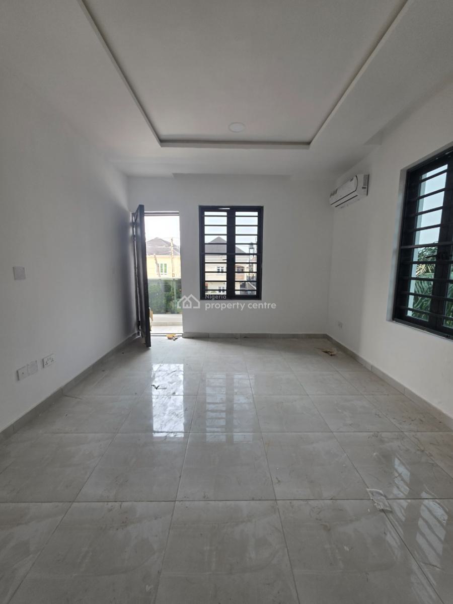 Luxury 3 Bedroom Apartment with Bq, Lekki Phase 1, Lekki, Lagos, Flat / Apartment for Rent