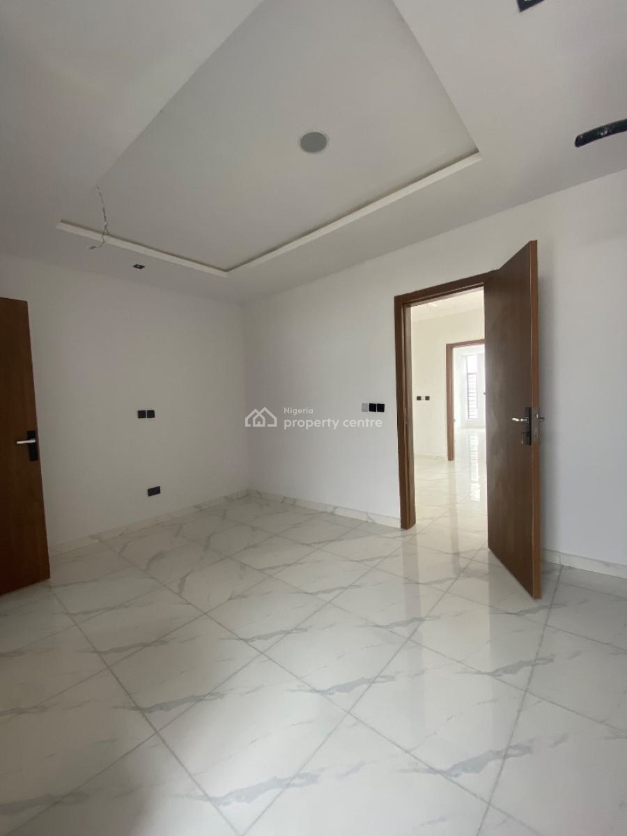 Luxury 2bed with Bq and 24hrs Light with Clean Water, Abraham Adesanya, Ajah, Lagos, Terraced Duplex for Rent