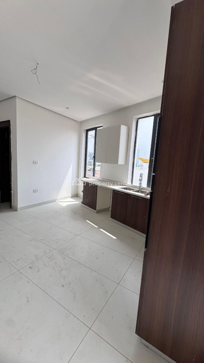 4 Bedrooms Penthouse with Bq, Victoria Island (vi), Lagos, Commercial Property for Sale
