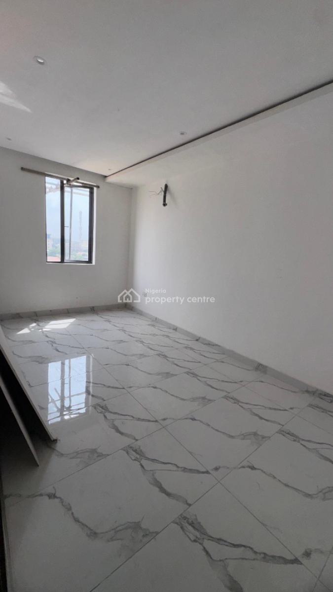 4 Bedrooms Penthouse with Bq, Victoria Island (vi), Lagos, Commercial Property for Sale