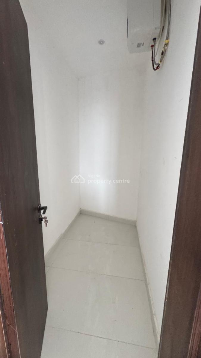 4 Bedrooms Penthouse with Bq, Victoria Island (vi), Lagos, Commercial Property for Sale