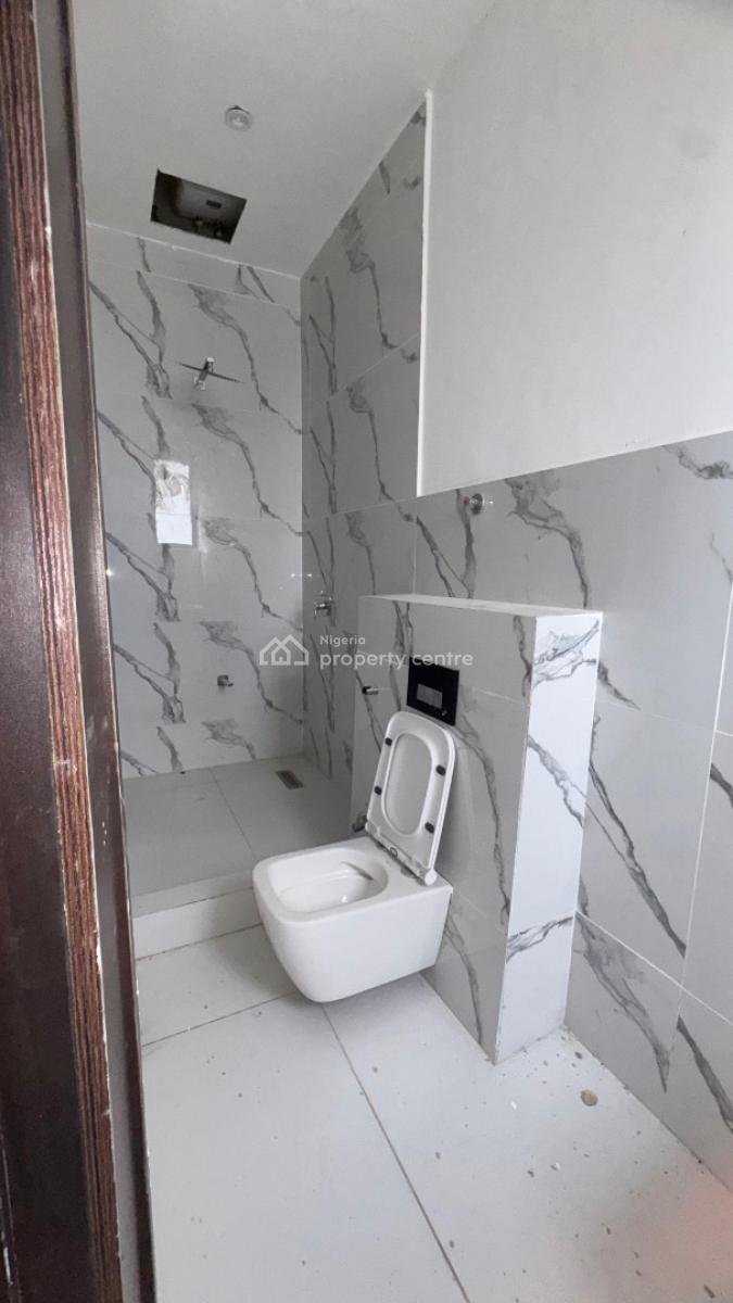 4 Bedrooms Penthouse with Bq, Victoria Island (vi), Lagos, Commercial Property for Sale