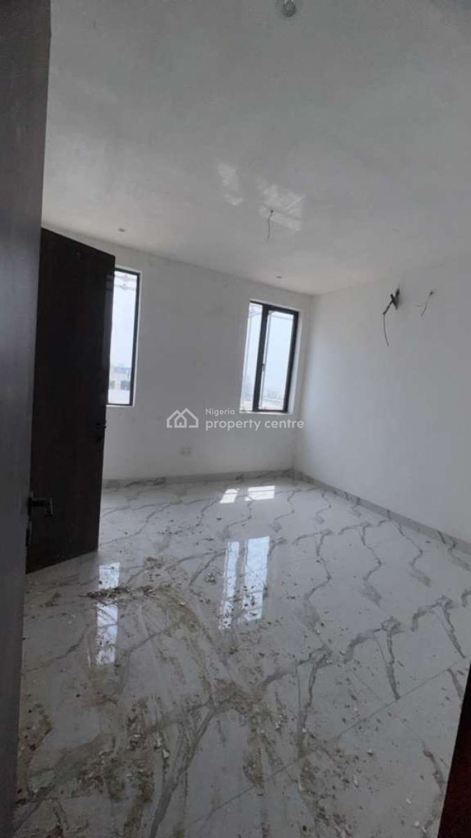 4 Bedrooms Penthouse with Bq, Victoria Island (vi), Lagos, Commercial Property for Sale