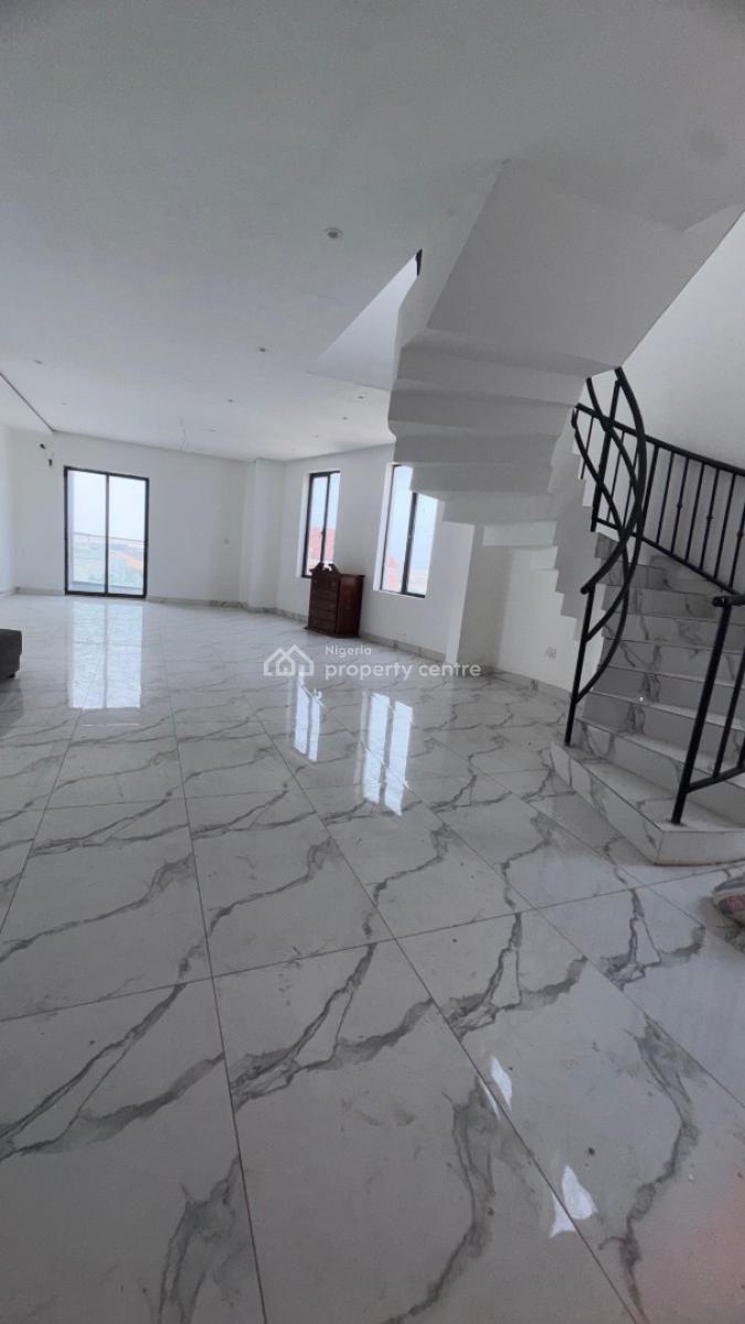 4 Bedrooms Penthouse with Bq, Victoria Island (vi), Lagos, Commercial Property for Sale