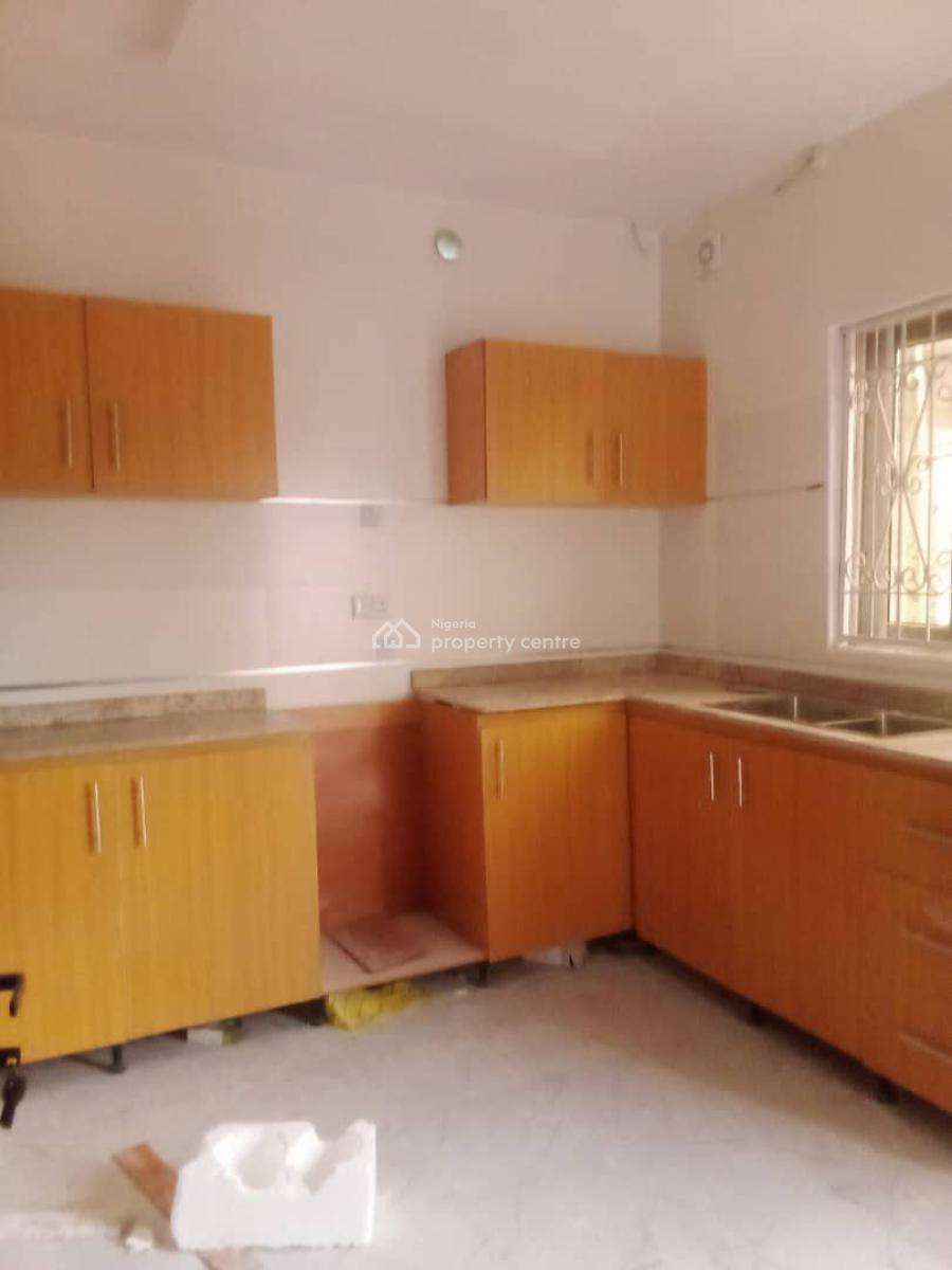 Tasteful 3 Bedroom Flat, Sangotedo Shoprite, Sangotedo, Ajah, Lagos, Flat / Apartment for Rent