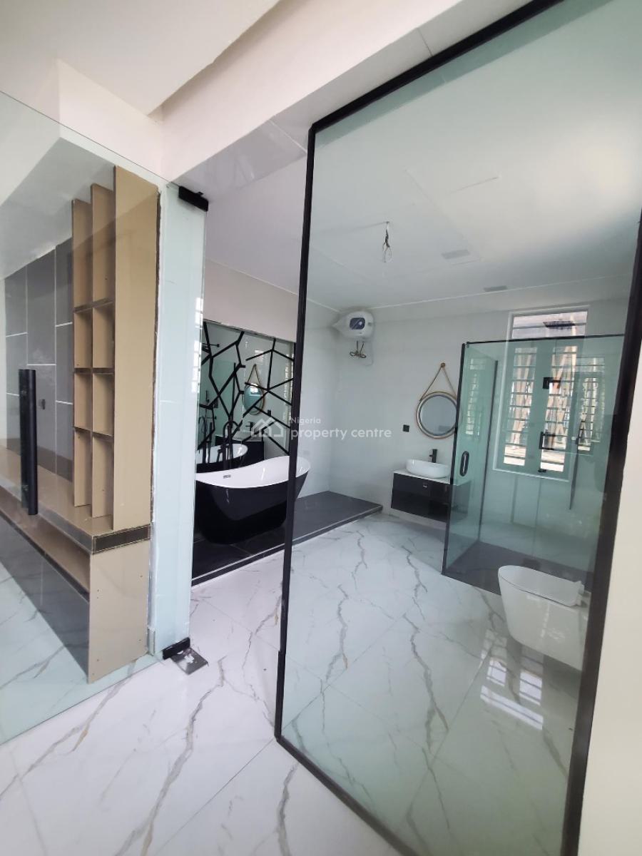 Luxurious 5 Bedroom Family Or Investment Home, Bela-vista Estate, Freedom Way, Lekki Phase 1, Lekki, Lagos, Detached Duplex for Sale