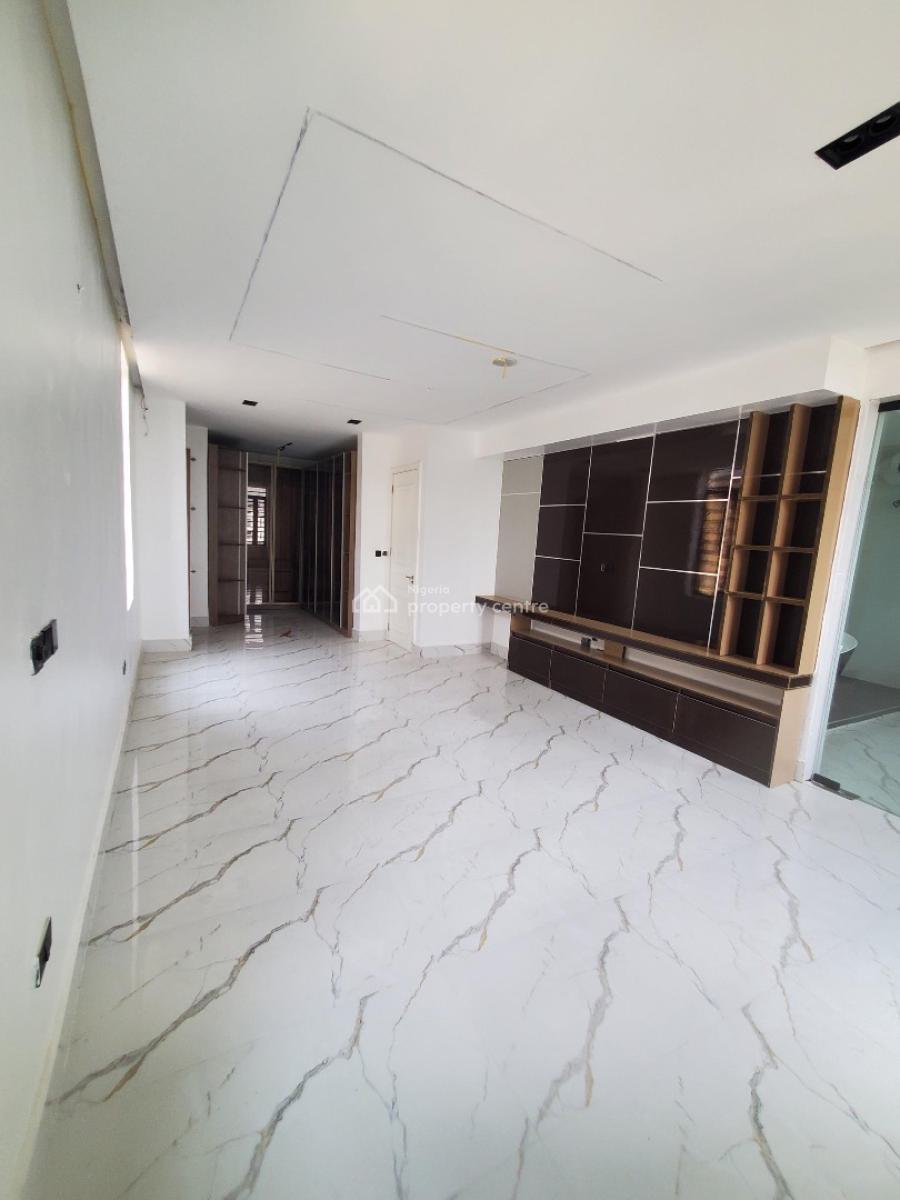 Luxurious 5 Bedroom Family Or Investment Home, Bela-vista Estate, Freedom Way, Lekki Phase 1, Lekki, Lagos, Detached Duplex for Sale