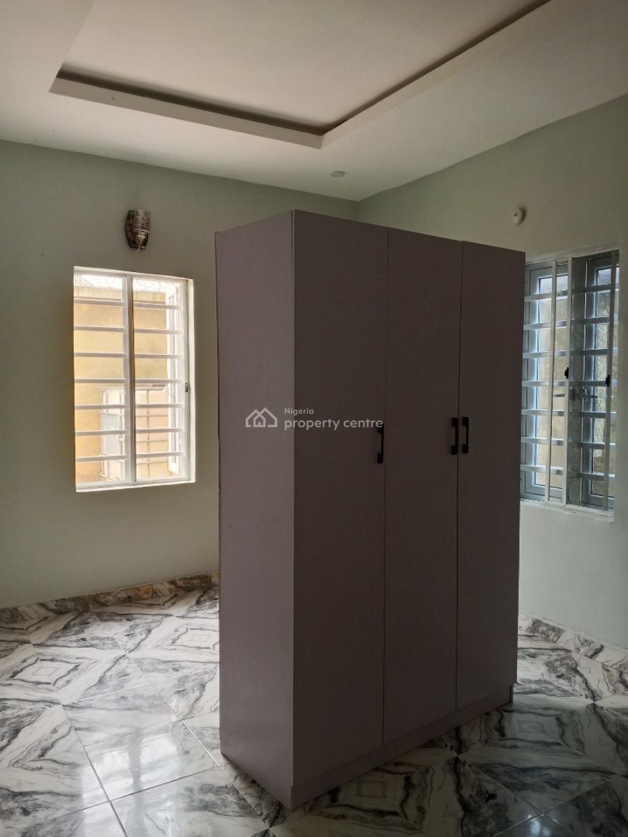 Clean 2 Bedroom, Mobil Isheri Oshun, Isolo, Lagos, Flat / Apartment for Rent