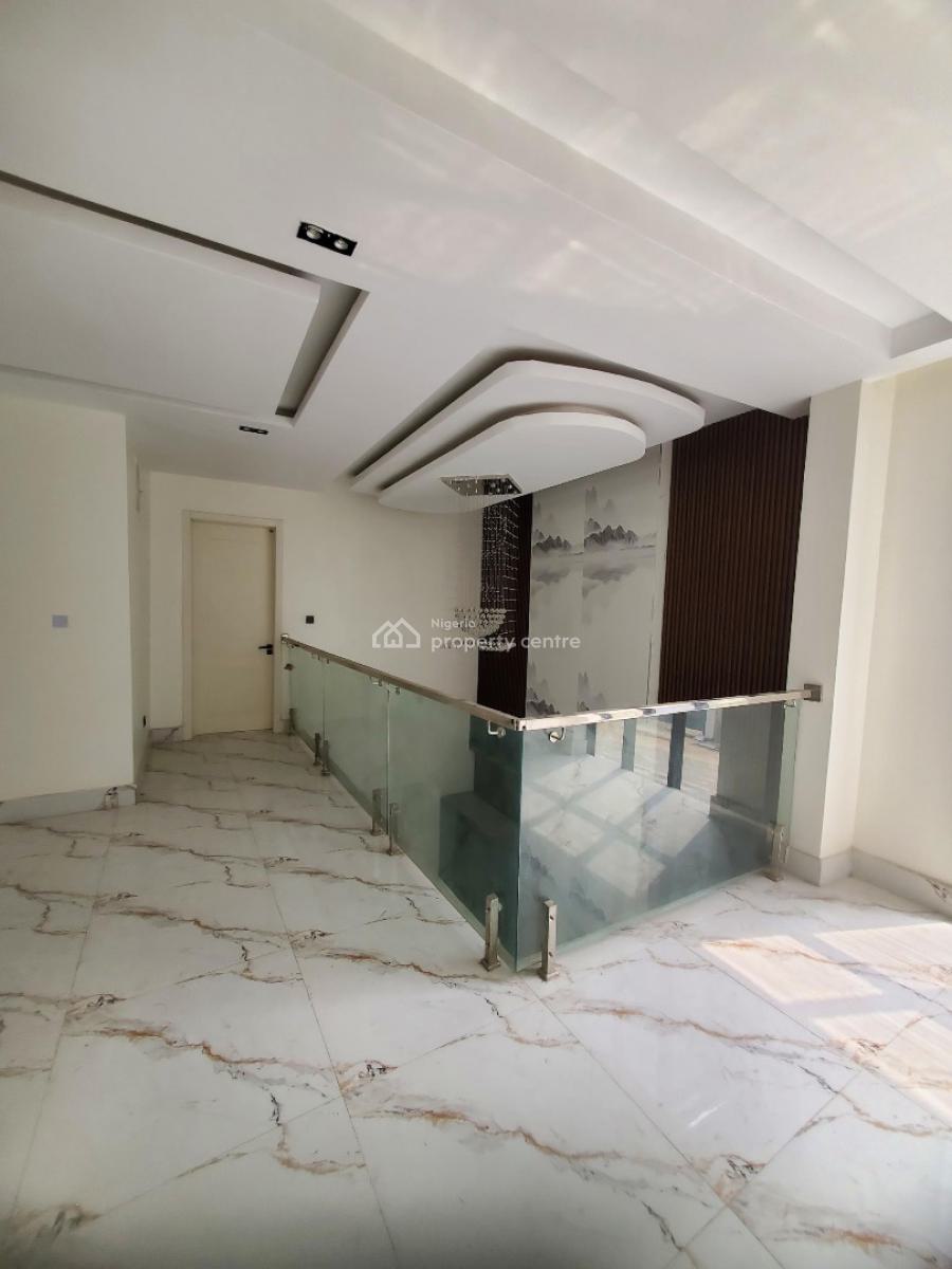 Massive 6 Bedroom Family Mansion with Swimming Pool & Rooftop Lounge, Bvista Estate, Freedom Way, Lekki Phase 1, Lekki, Lagos, Detached Duplex for Sale