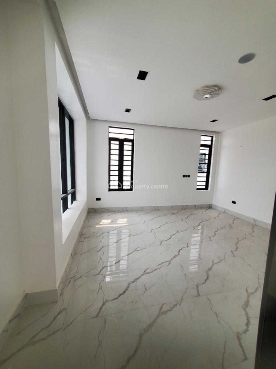 Massive 6 Bedroom Family Mansion with Swimming Pool & Rooftop Lounge, Bvista Estate, Freedom Way, Lekki Phase 1, Lekki, Lagos, Detached Duplex for Sale