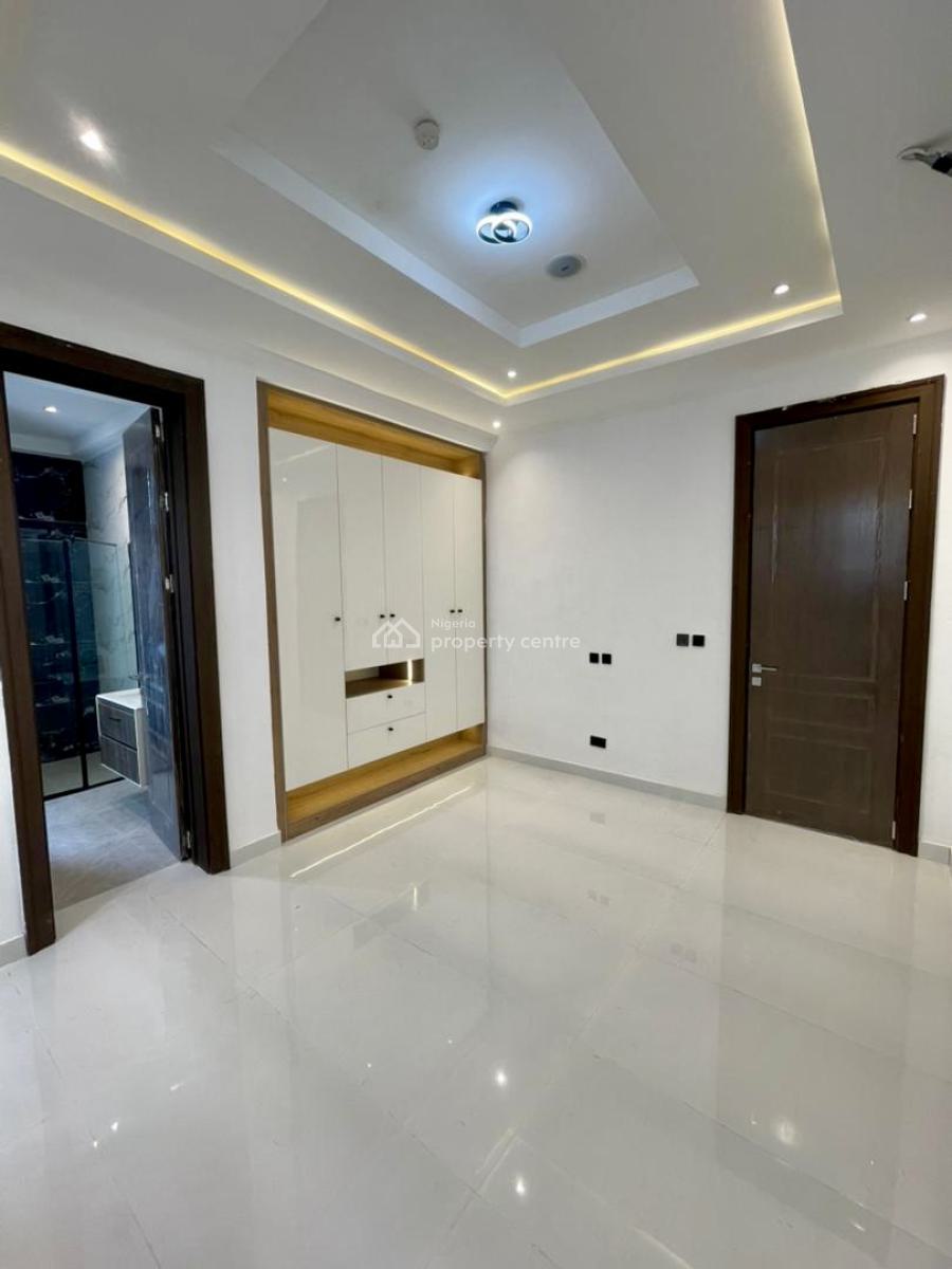 a Grand 5-bedroom Residence with Private Cinema & Leisure Wing, Ikota, Lekki, Lagos, Detached Duplex for Sale