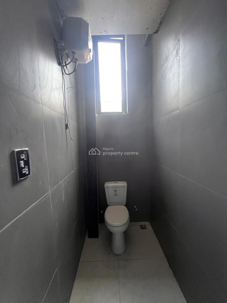 Newly Built 3 Bedroom with Communal Gym and Swimming Pool in an Estate, Newly Built 3 Bedroom with Communal Gym and Swimming Pool in an Estate, Lekki Phase 1, Lekki, Lagos, Flat / Apartment for Sale