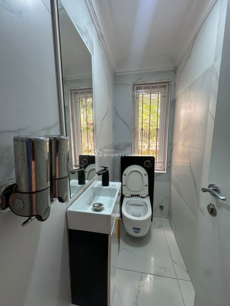 Newly Renovated, Spacious 4-bedroom Terrace with Bq, Banana Island, Ikoyi, Lagos, Terraced Duplex for Rent