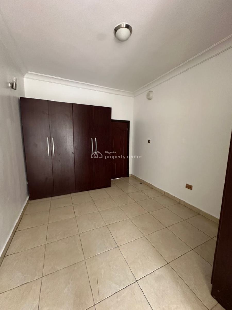 Newly Renovated, Spacious 4-bedroom Terrace with Bq, Banana Island, Ikoyi, Lagos, Terraced Duplex for Rent