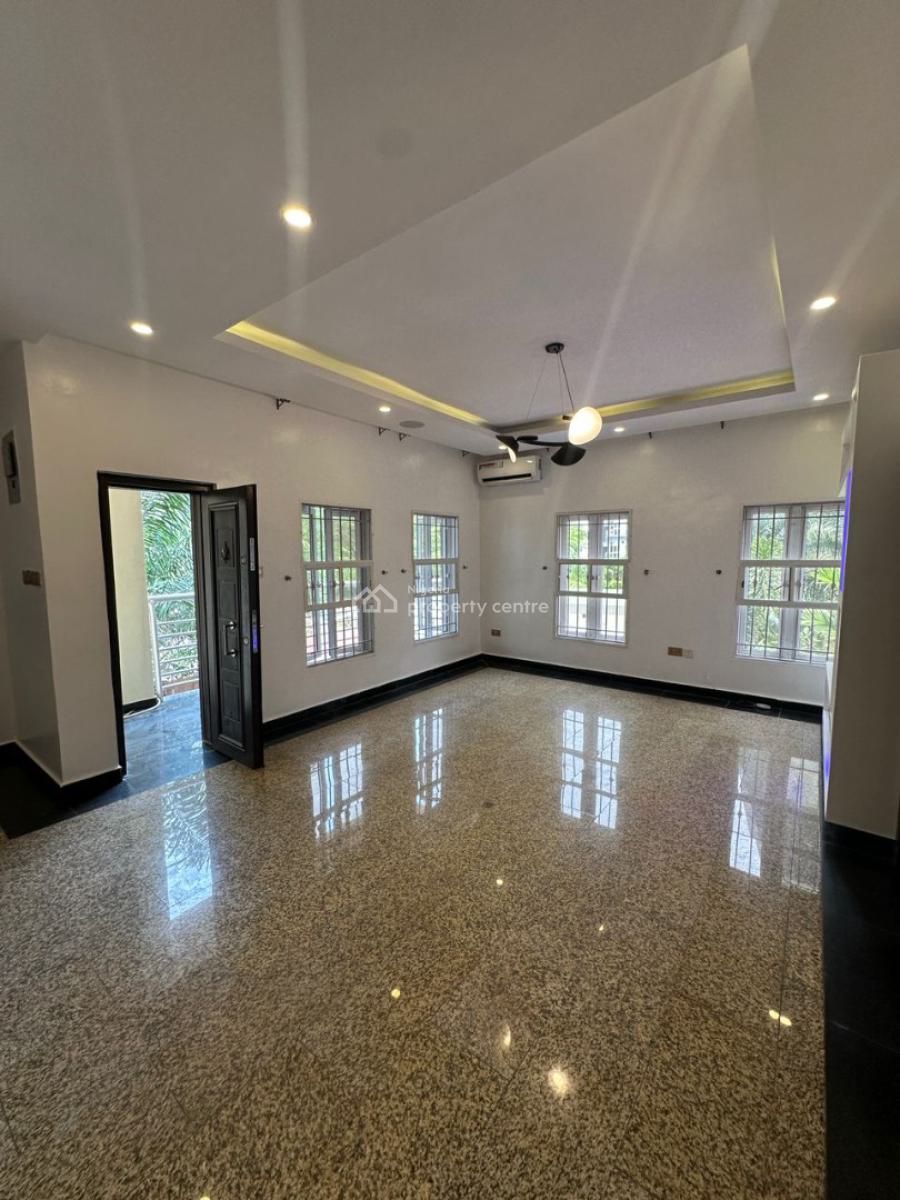 Newly Renovated, Spacious 4-bedroom Terrace with Bq, Banana Island, Ikoyi, Lagos, Terraced Duplex for Rent