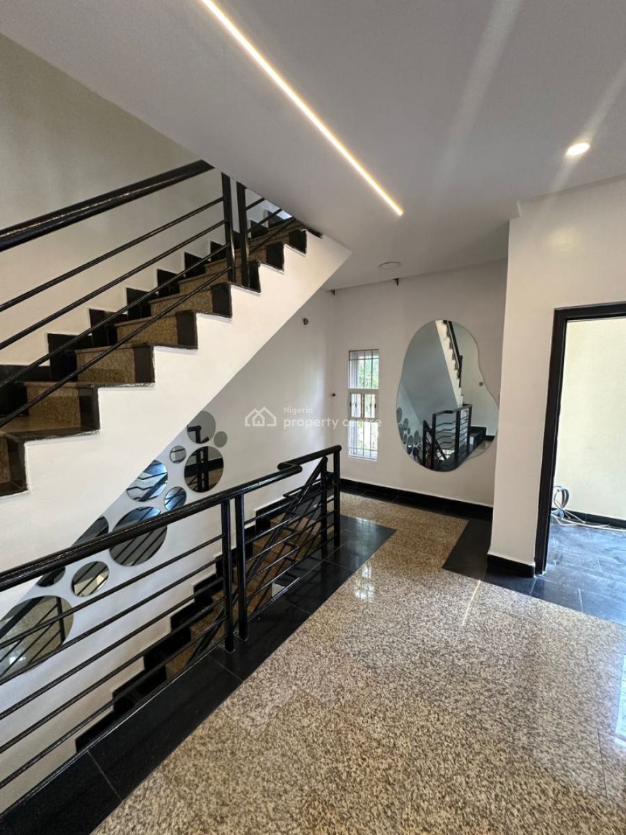 Newly Renovated, Spacious 4-bedroom Terrace with Bq, Banana Island, Ikoyi, Lagos, Terraced Duplex for Rent