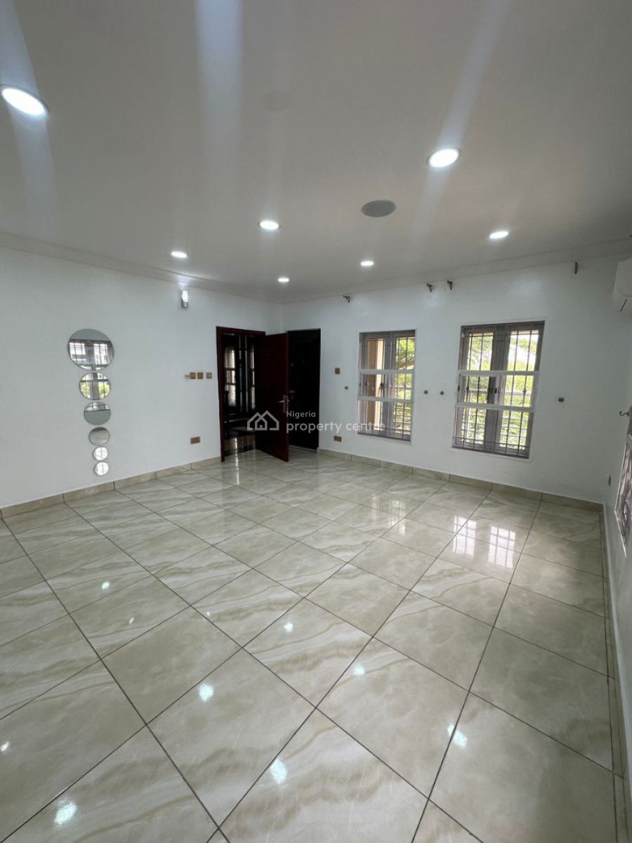 Newly Renovated, Spacious 4-bedroom Terrace with Bq, Banana Island, Ikoyi, Lagos, Terraced Duplex for Rent